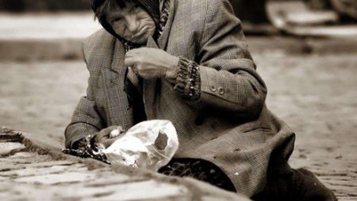 suntem cei mai saraci din europa peste 20 din populatia romaniei nu isi permite o masa cu carne