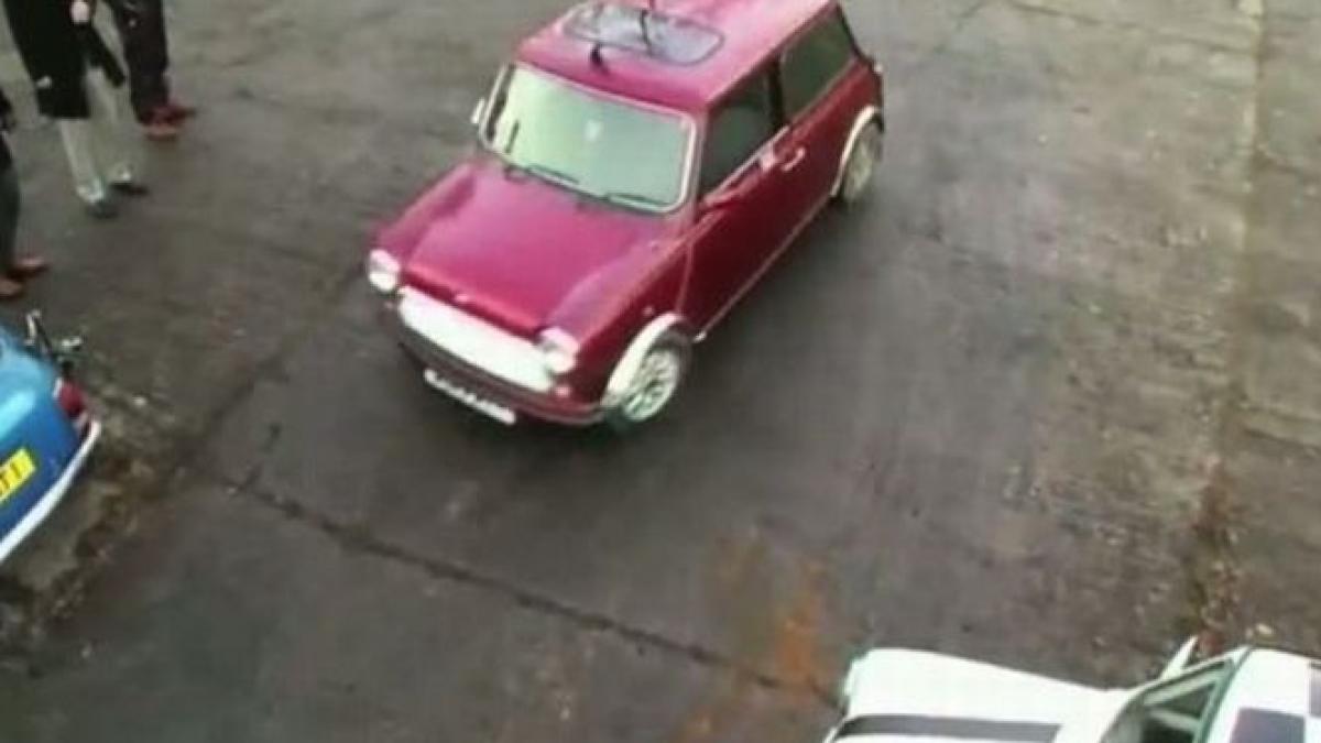 asta e cea mai tare parcare laterala din lume