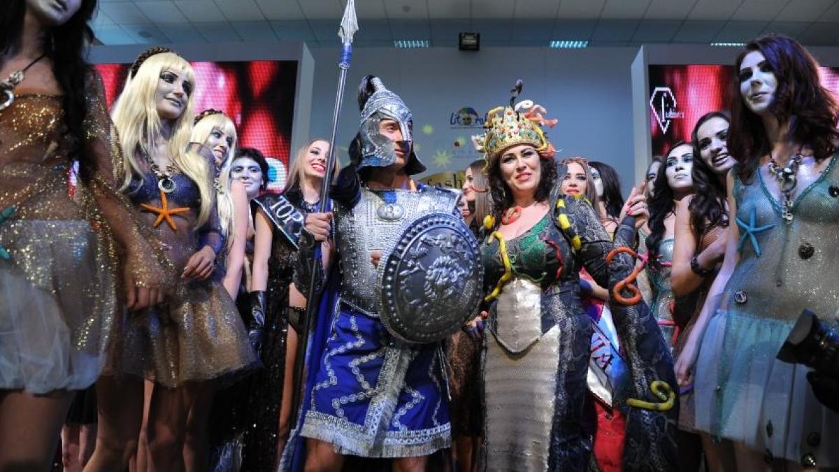 basescu mazare cand o face pe papuasul cand pe apasul ponta sa nu i cedeze portul