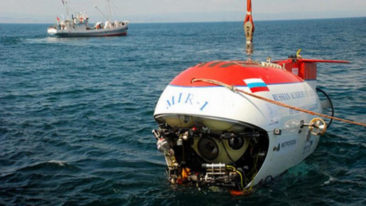 cel mai adanc lac din lume va fi un laborator seismologic cutremurele vor fi anuntate cu cateva