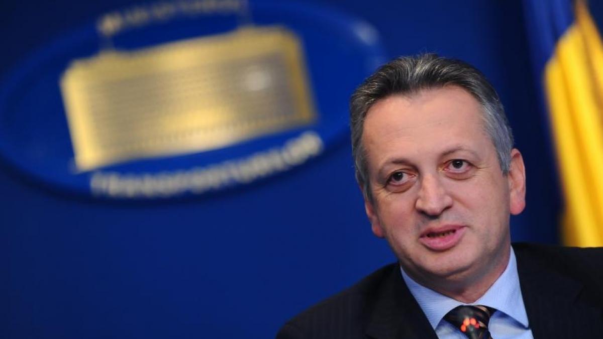 fenechiu despre scandalul privind portul constanta astept ca mazare sa isi ceara scuze