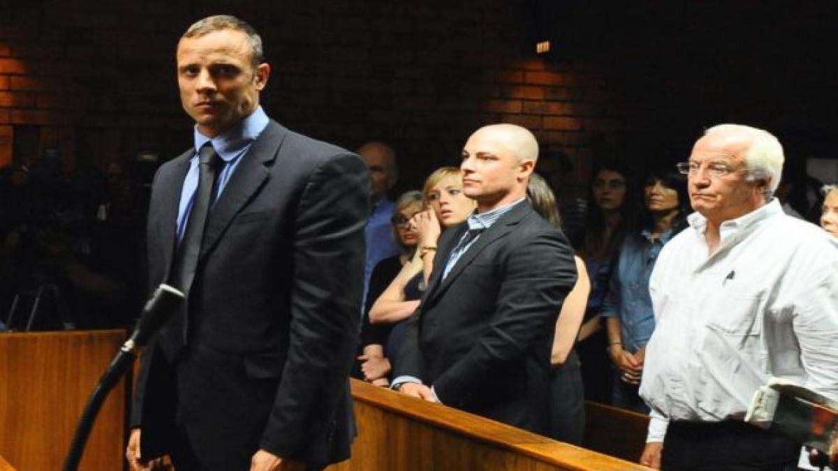pistorius a primit primit permisiunea de a calatori in strainatate atletul ia in calcul