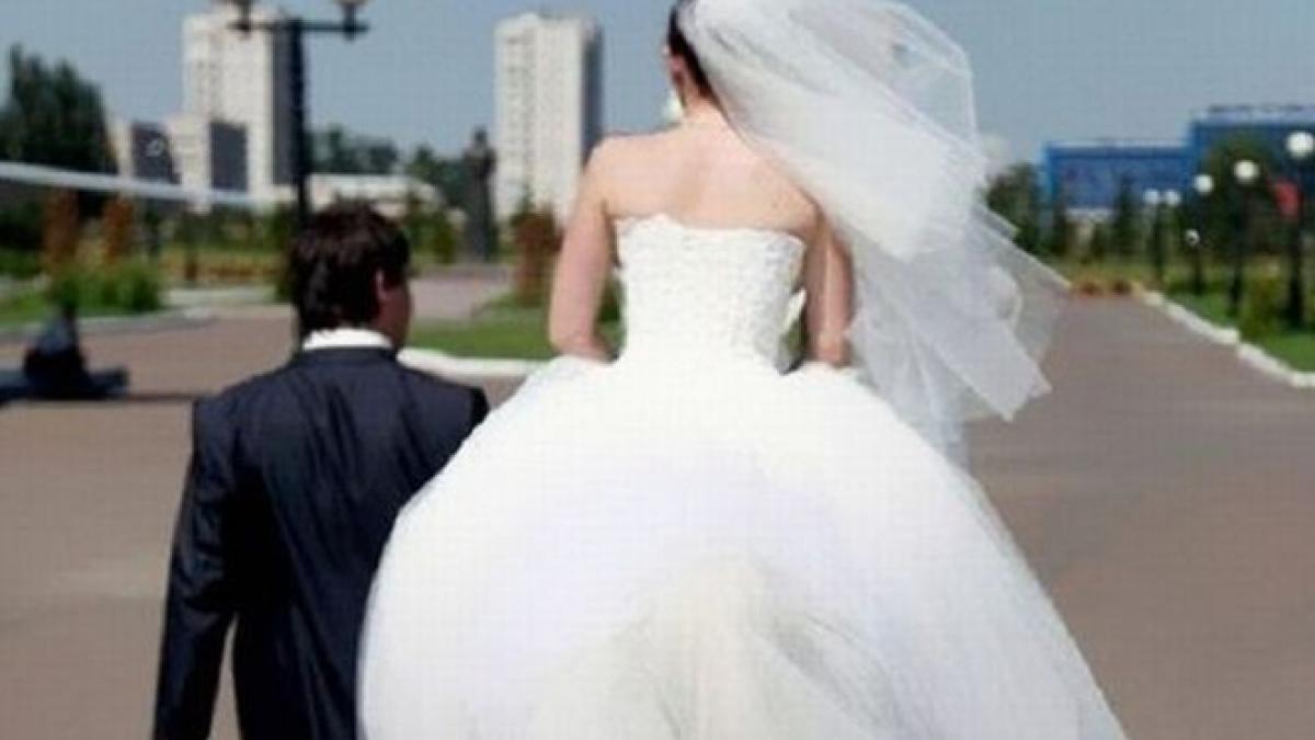 fotograful si a batut joc de ei trebuia sa fie cea mai frumoasa zi din viata lor dar s a