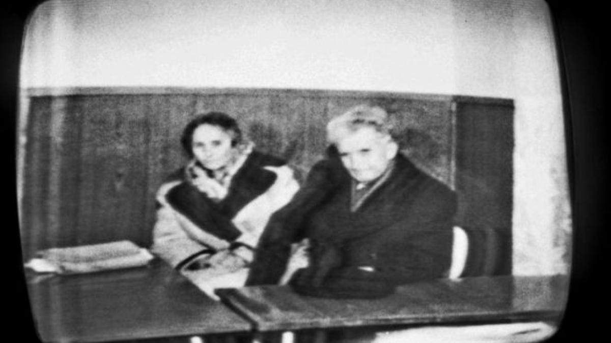 nicolae si elena ceausescu ar putea fi reabilitati