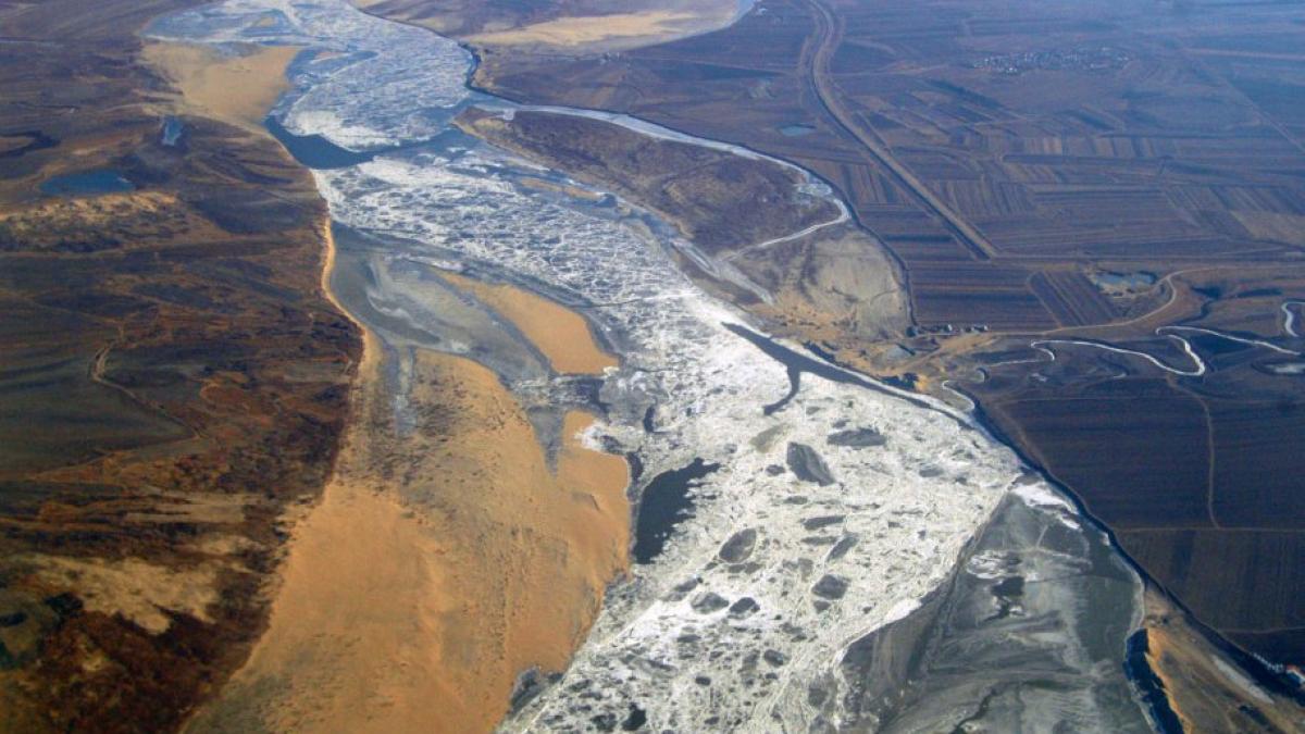 blestemul care a cazut peste cea mai puternica tara din lume a venit vremea scadentei