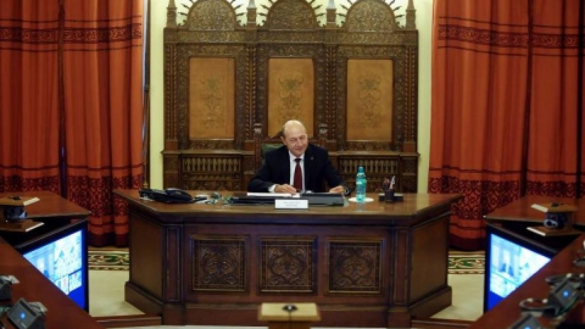 sedinta csat s a incheiat ponta a ajuns cu 30 minute inaintea sedintei pentru discutii cu basescu