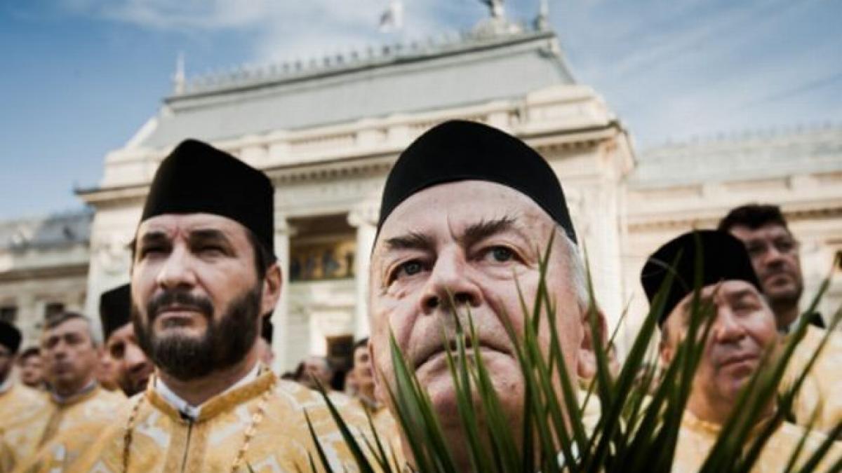 un parlamentar cere ca biserica sa nu mai primeasca bani de la stat 70 de milioane de euro au