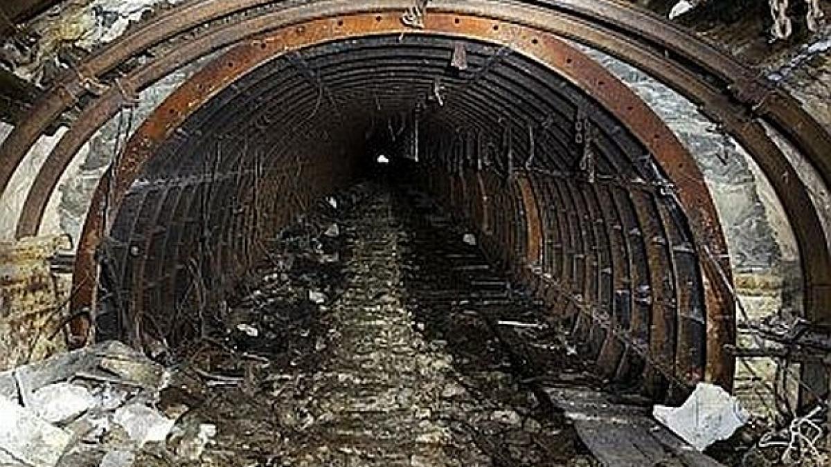 ce se ascunde sub resedinta lui putin e inimaginabil tunelurile subterane in care sunt tinute