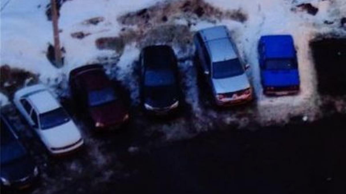 nu suntem misogini la faza asta dar cum poti califica asta vezi parcarea facuta de aceasta femeie