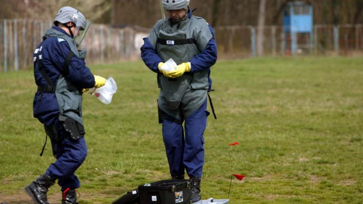 alerta cu bomba in bucuresti pirotehnistii au intervenit de urgenta