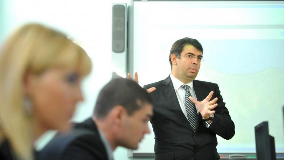 pdl ponta vrea sa si subordoneze justitia n a propus un tehnocrat la mj ci subalternul