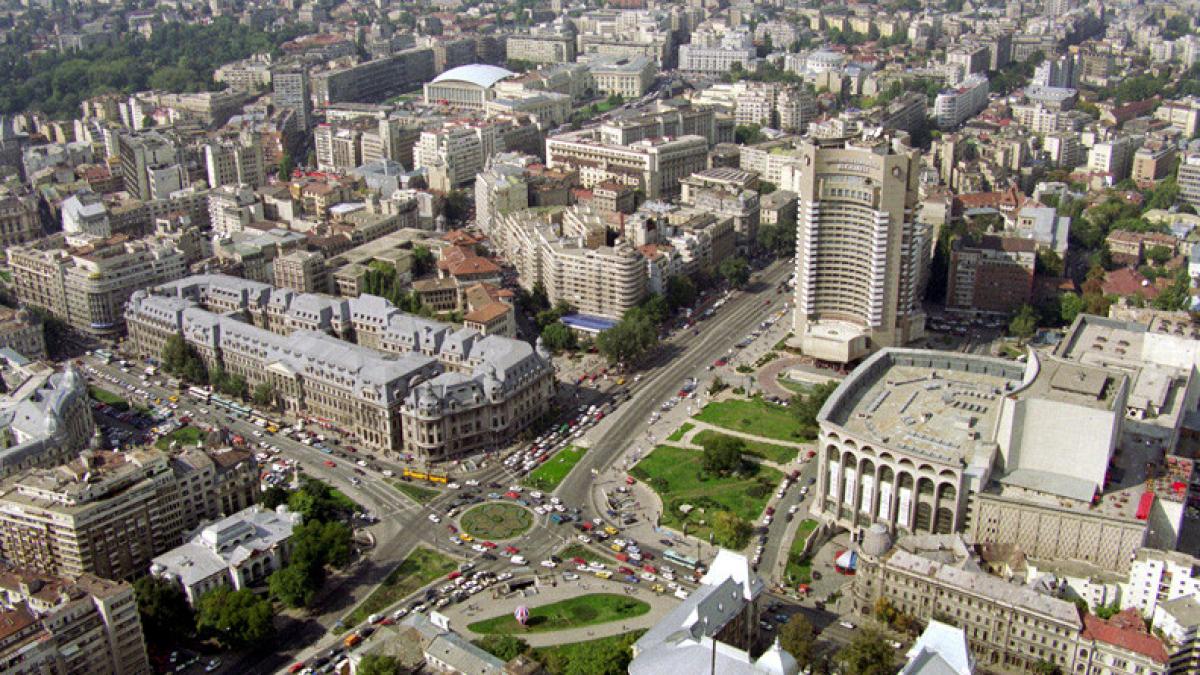 statul jefuit prin retrocedari victor ponta denunta marile afaceri cu imobile nationalizate