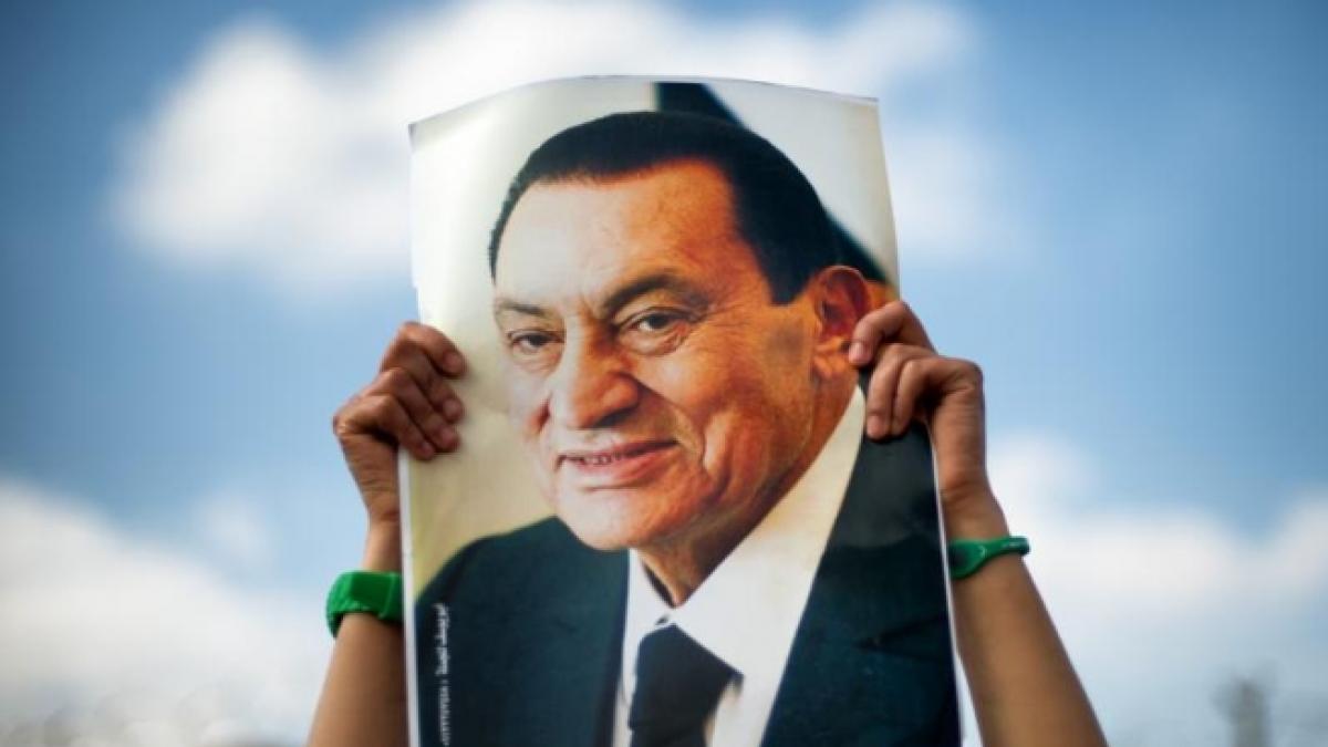 presedintele instantei care trebuia sa il judece pe hosni mubarak s a recuzat