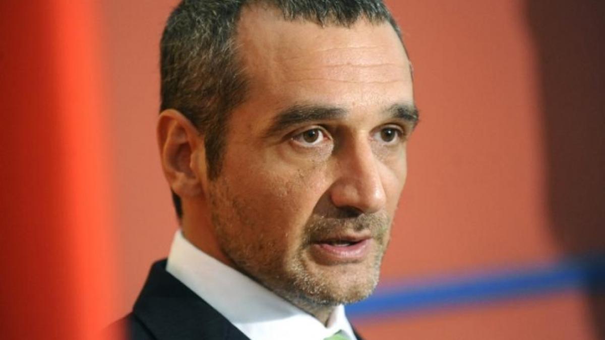 lazaroiu despre declaratia lui hasotti stiu o multime de heterosexuali bolnavi unii chiar de la pnl