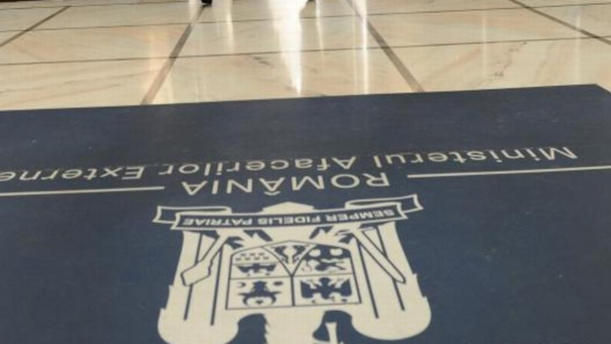 romanii retinuti in franta nu au fost eliberati mae ambasada romaniei la paris mentine in