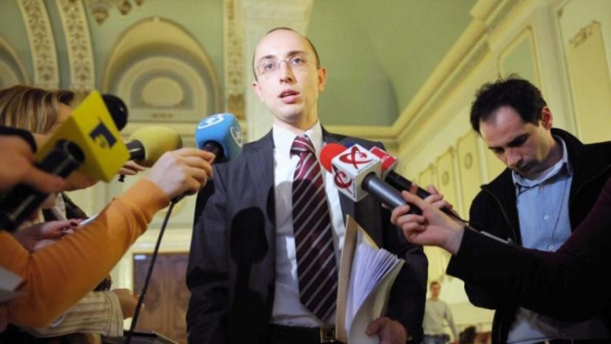 Un fost senator PDL a înfiinţat Partidul Dezamăgiţilor: Ca să devii membru trebuie să dai doar un LIKE şi SHARE