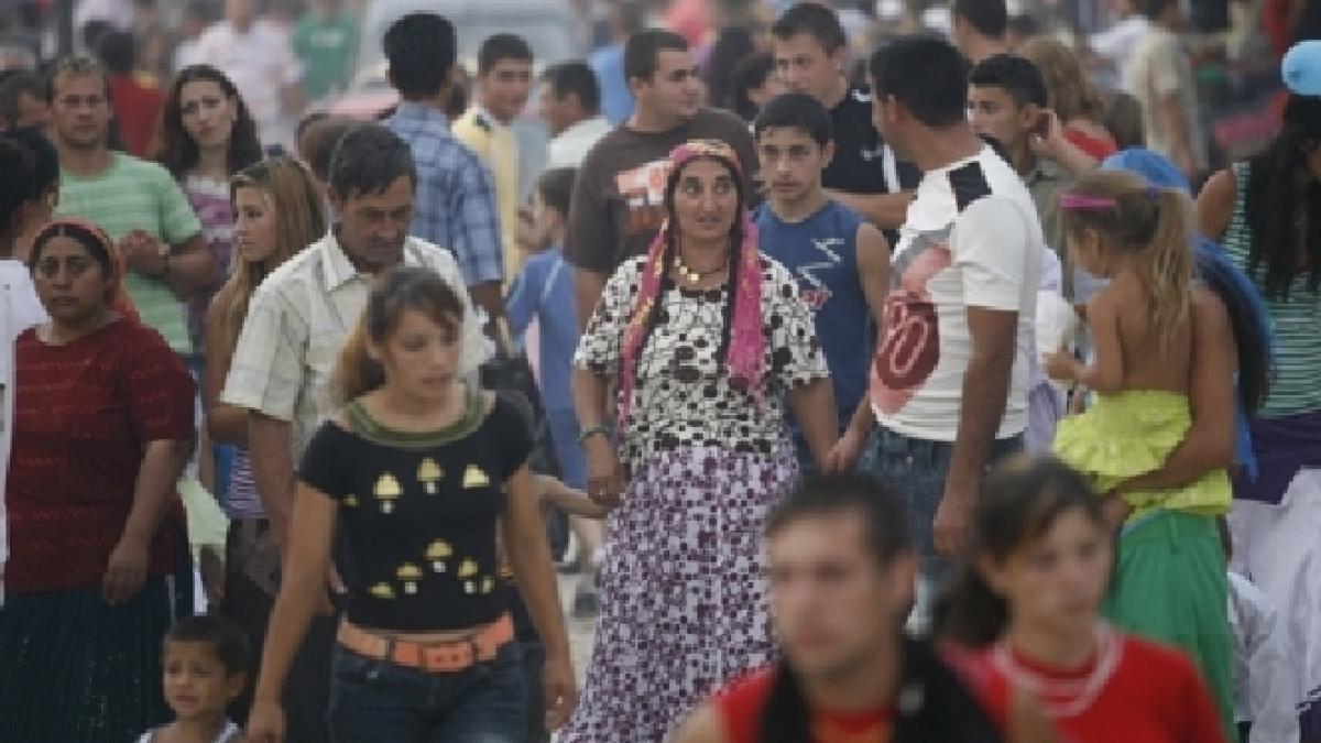 credeai ca stiu doar sa fure un cuplu de etnie roma a beneficiat fraudulos de asigurarile sociale