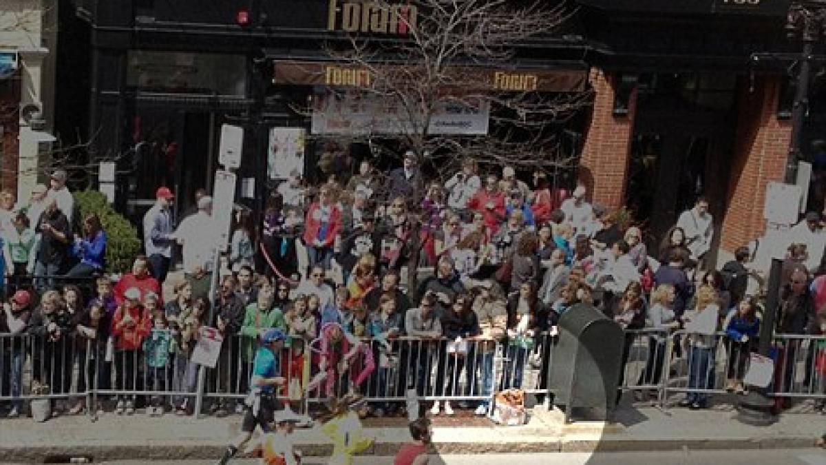 imagini uluitoare de la boston vezi foto cu bomba inainte de a exploda