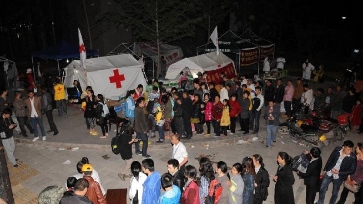 bilantul cutremurului din china 179 de morti si peste 10 000 de raniti