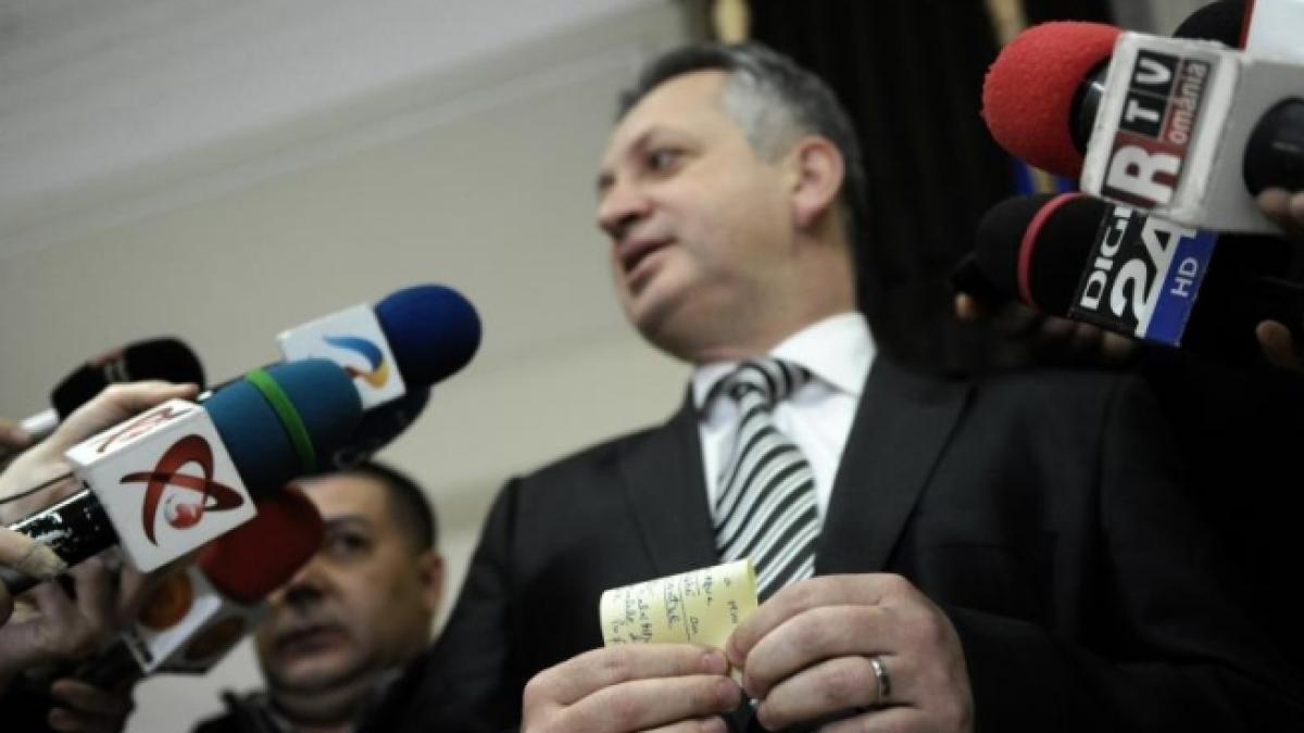 ministrul transporturilor recunoaste ca nu a mai mers cu trenul de trei ani trenurile nu ofera