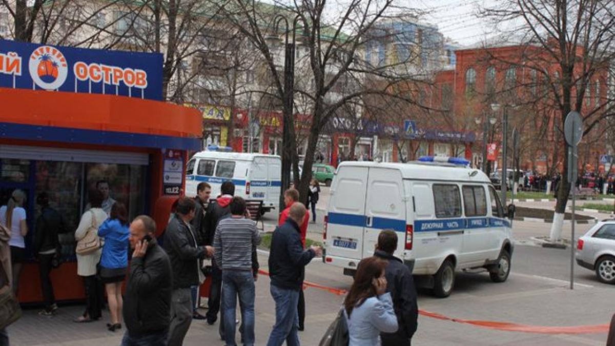 6 persoane au murit după ce un bărbat a deschis focul într-un orăşel din Rusia