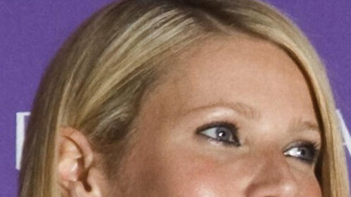 Cea mai frumoas? femeie din lume are 40 de ani ?i este mam? a doi copii