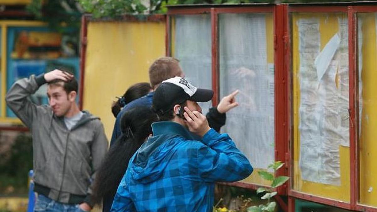 elevii din romania nu se asteptau la o asa lovitura toti faceam asta ce le ar fi interzis sa mai