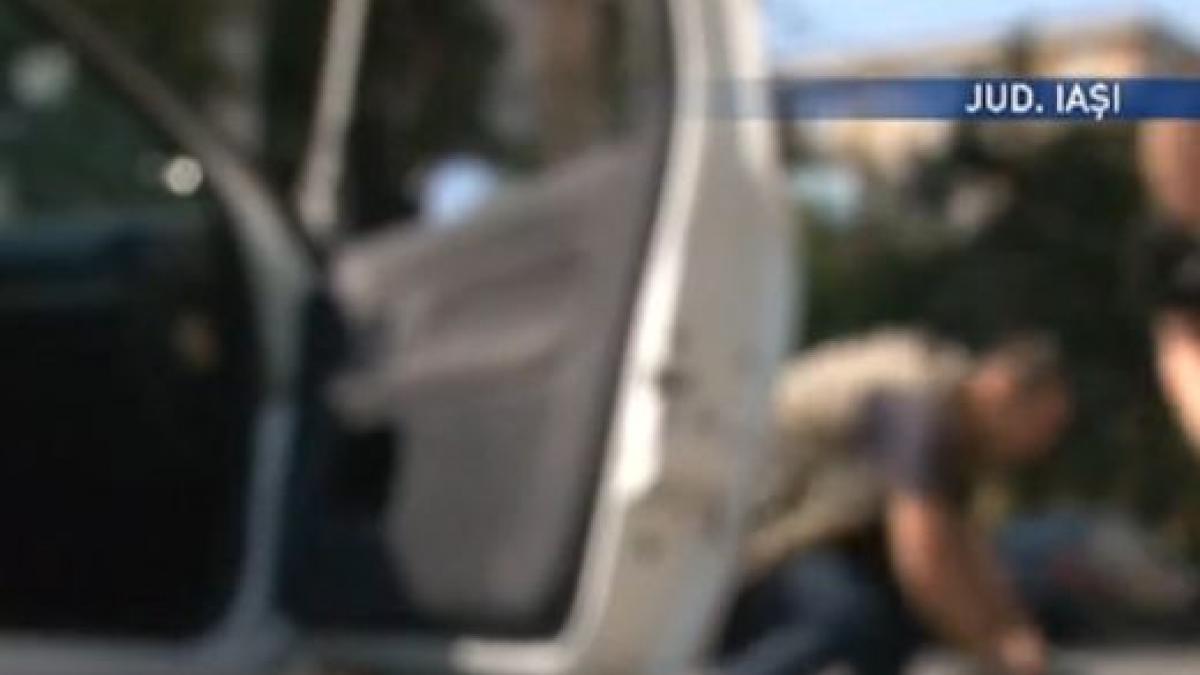 iasi sac cu bani pierdut de o masina a postei zeci de soferi si au umplut buzunarele