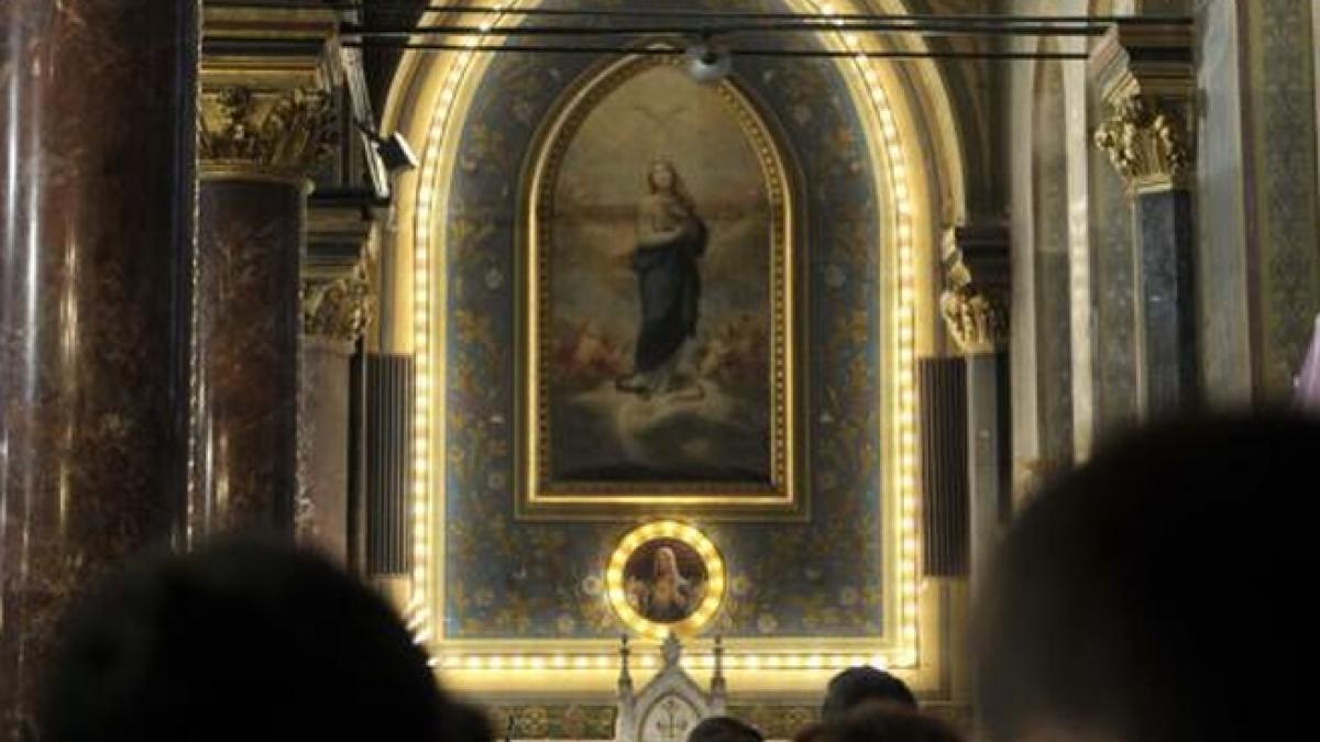 peste 1 4 milioane de romani isi serbeaza onomastica de florii