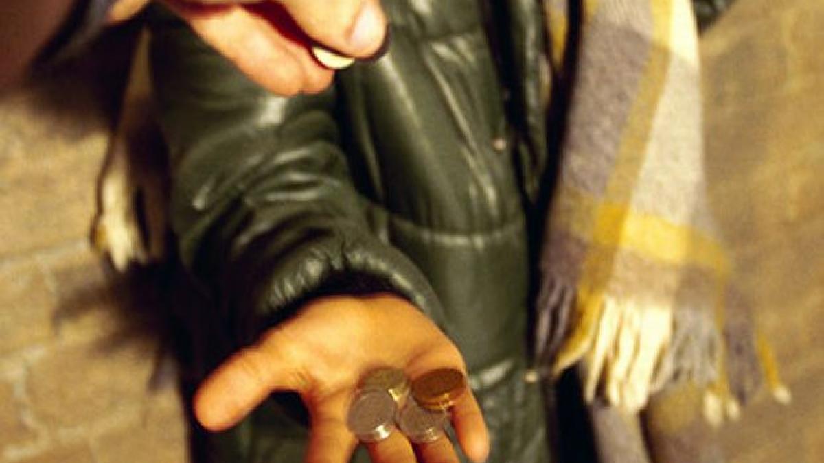 nu se mai poarta cersetoria pe litoral briza marii le a dat idei noi profitorilor mare atentie sa