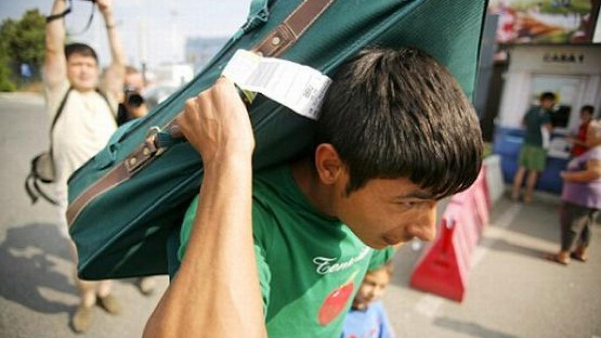 Deputat extremist norvegian: Poliţia să oprească la frontiere grupurile de romi, bulgari şi francezi