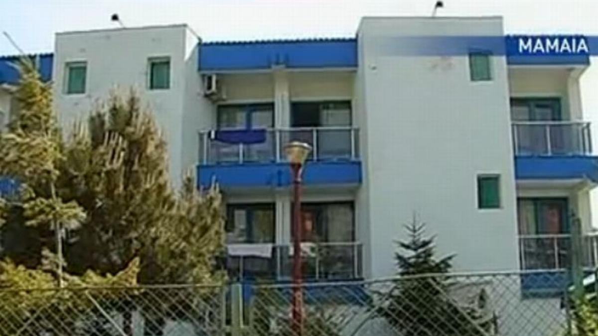 au ramas doar cu hainele de pe ei doi turisti cazati la un hotel din mamaia au fost pradati de hoti