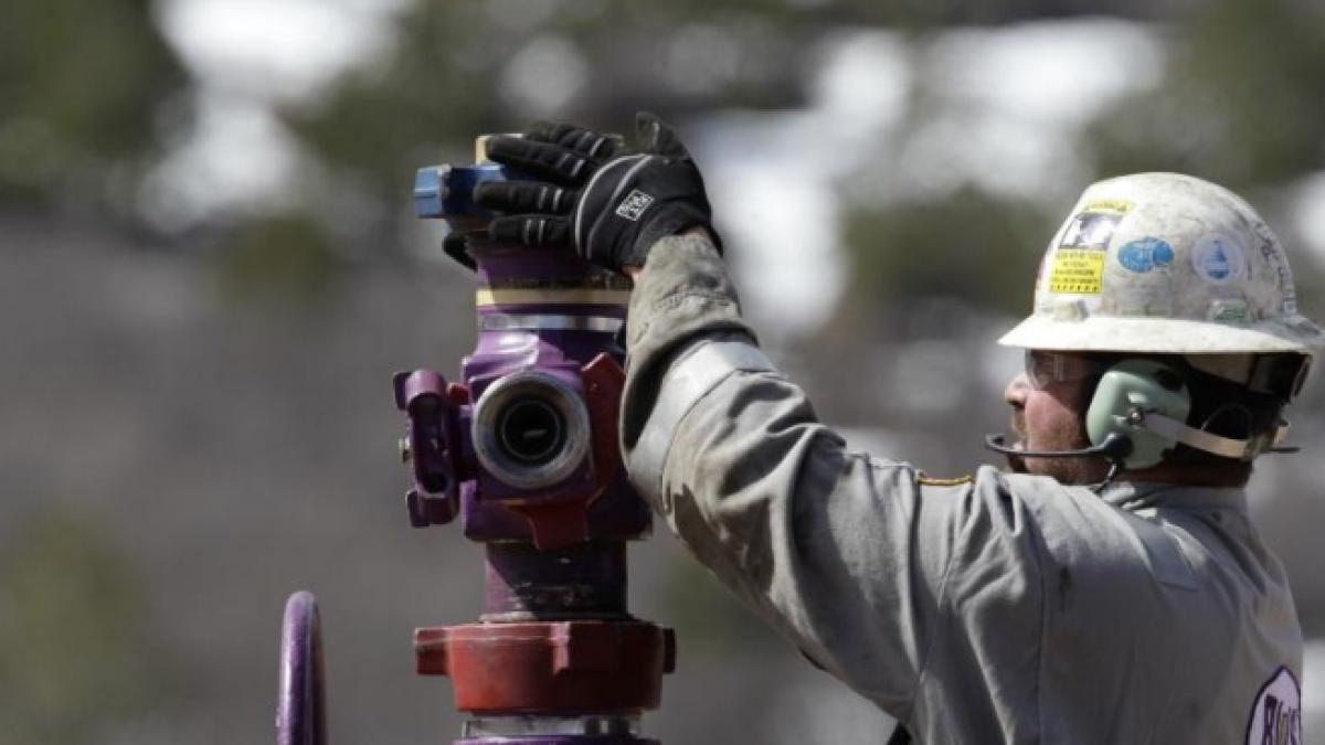 gazprom si mol vor infiinta o companie specializata in extractia de titei din romania