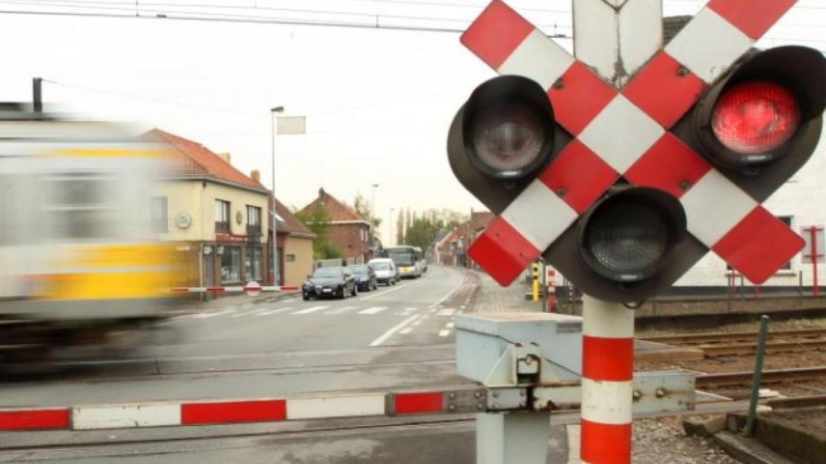 update doi morti si 14 raniti in accidentul de tren din belgia