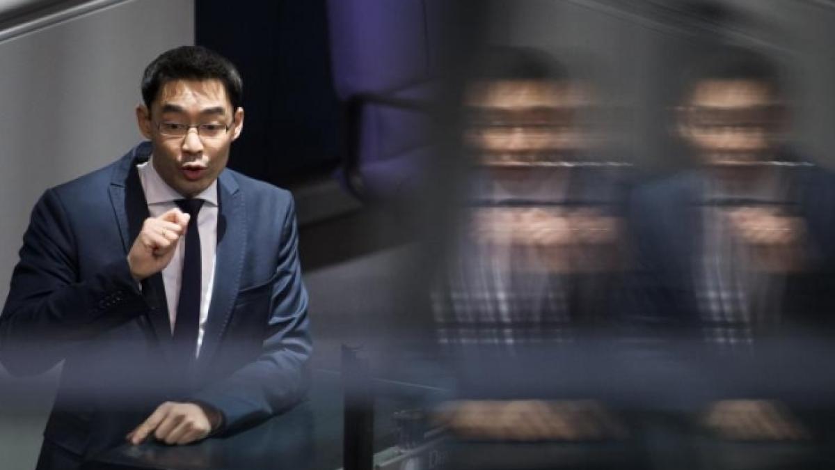 ministrul german al economiei il acuza pe presedintele comisiei europene de iresponsabilitate