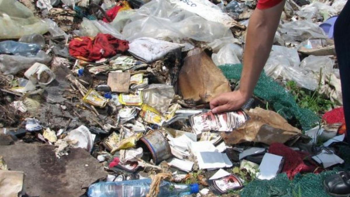 romanii sunt campioni la distractie dar repetenti la curatenie turistii au lasat tone de gunoaie in