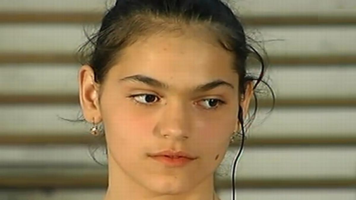 abandonata in maternitate a ajuns campioana nationala la gimnastica ritmica vezi povestea