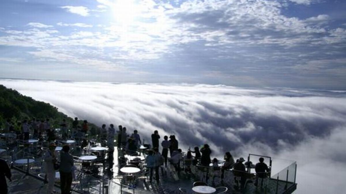 terasa unkai un loc magic situat chiar deasupra norilor