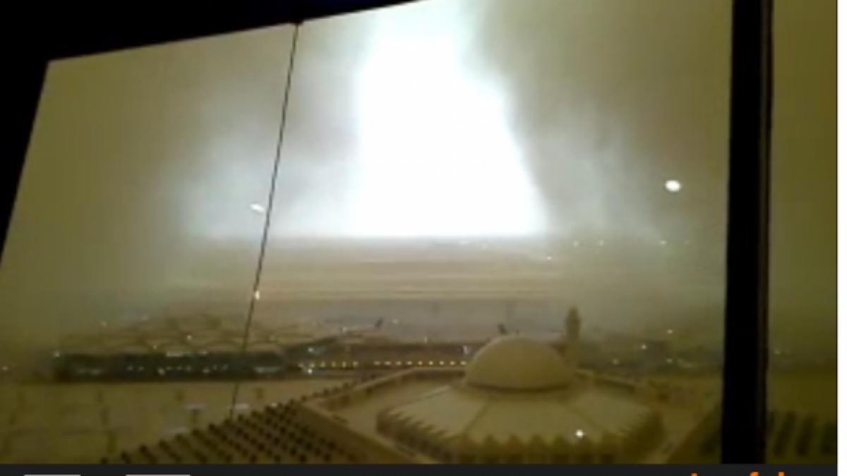 s a facut noapte in miezul zilei iar oamenii au privit inmarmuriti spre ceruri ne am rugat lui