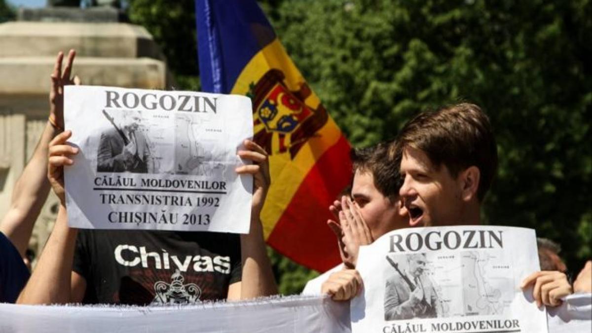 scandal in centrul chisinaului nationalistii moldoveni s au luat la harta cu nostalgicii erei