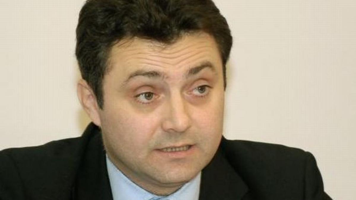 a avut initiative in modernizarea ministerului public de ce intruneste tiberiu nitu conditiile