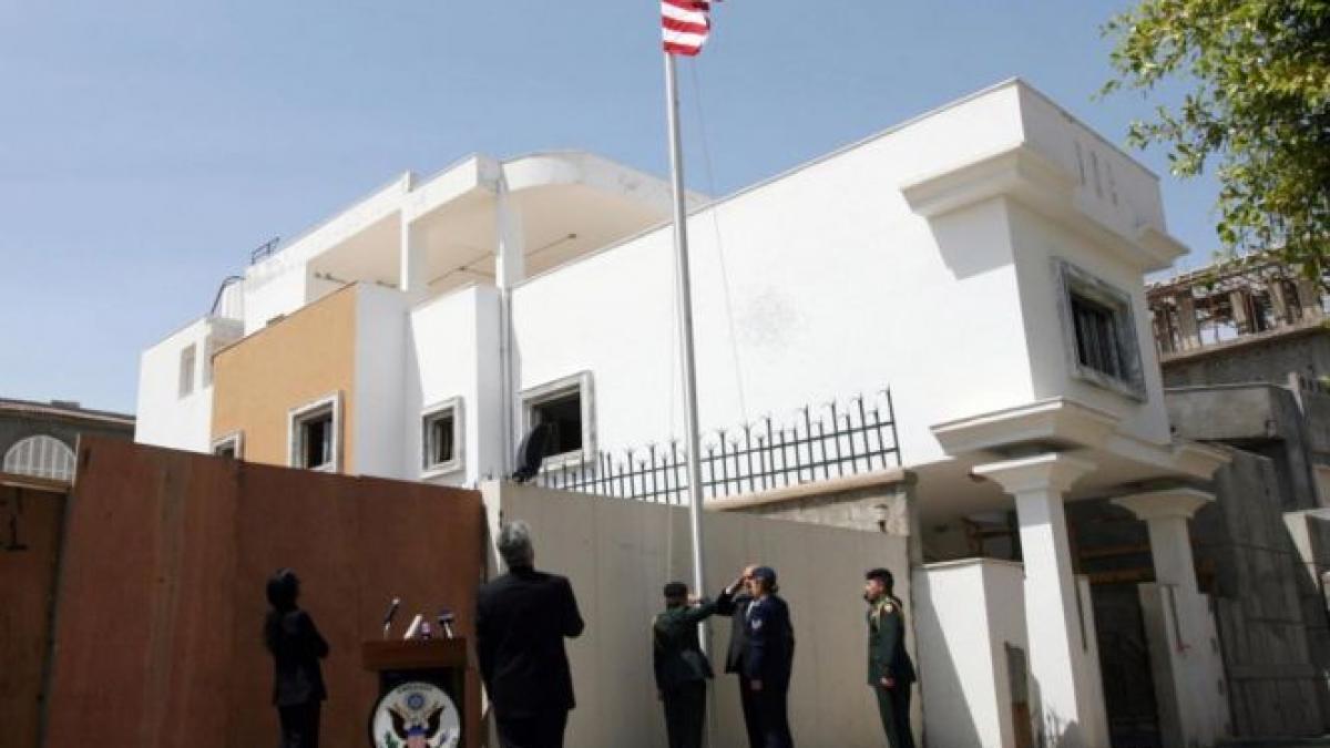 marea britanie a evacuat ambasada din libia din cauza securitatii legate de incertitudinea politica