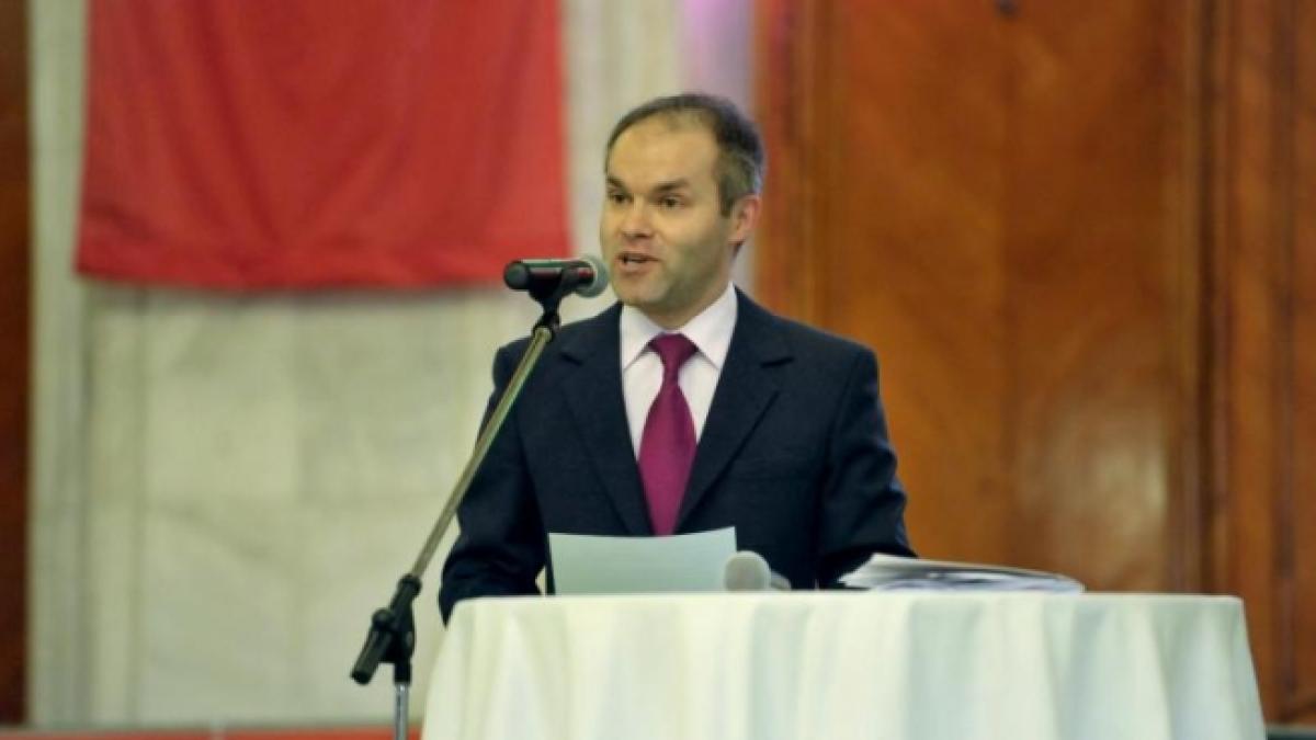 funeriu fundatia miscarea populara va ramane fundatia miscarea populara cei care discuta despre