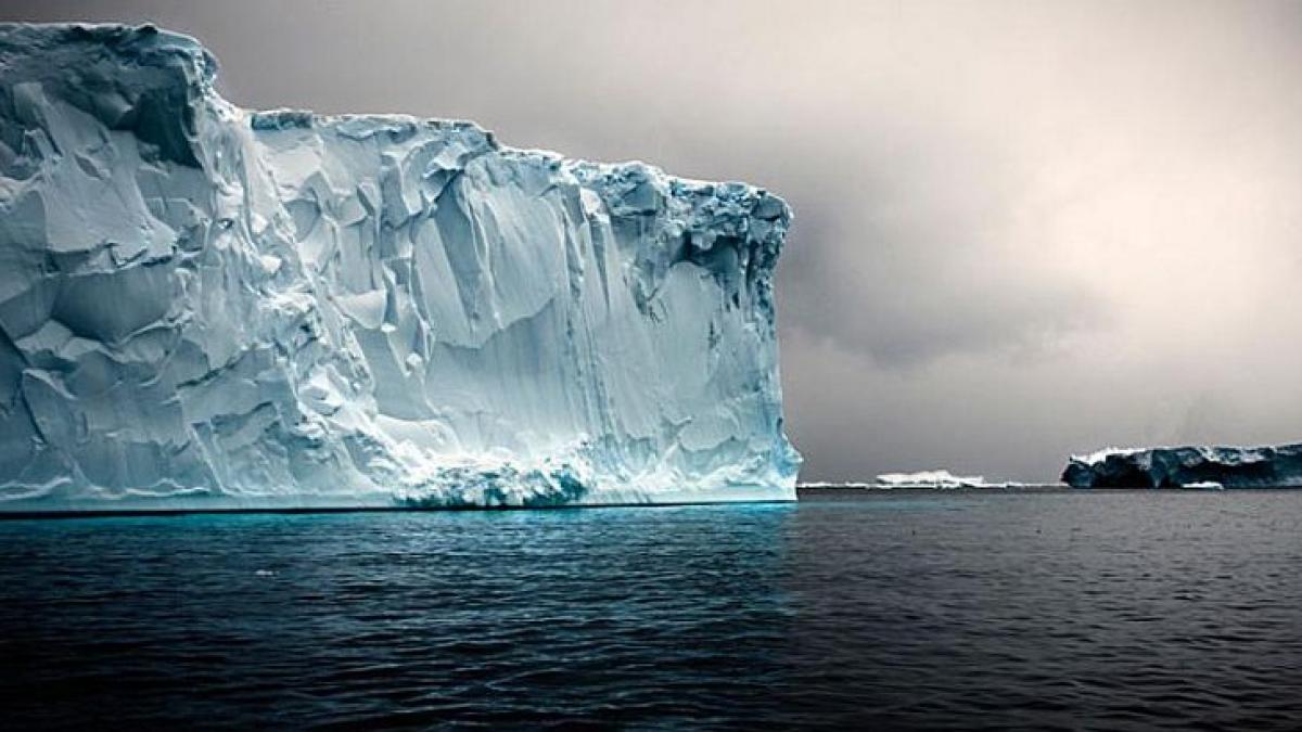 fenomenul care i a ingrozit pe americani era ca un raget puternic si vedeai cum vine si nu se mai