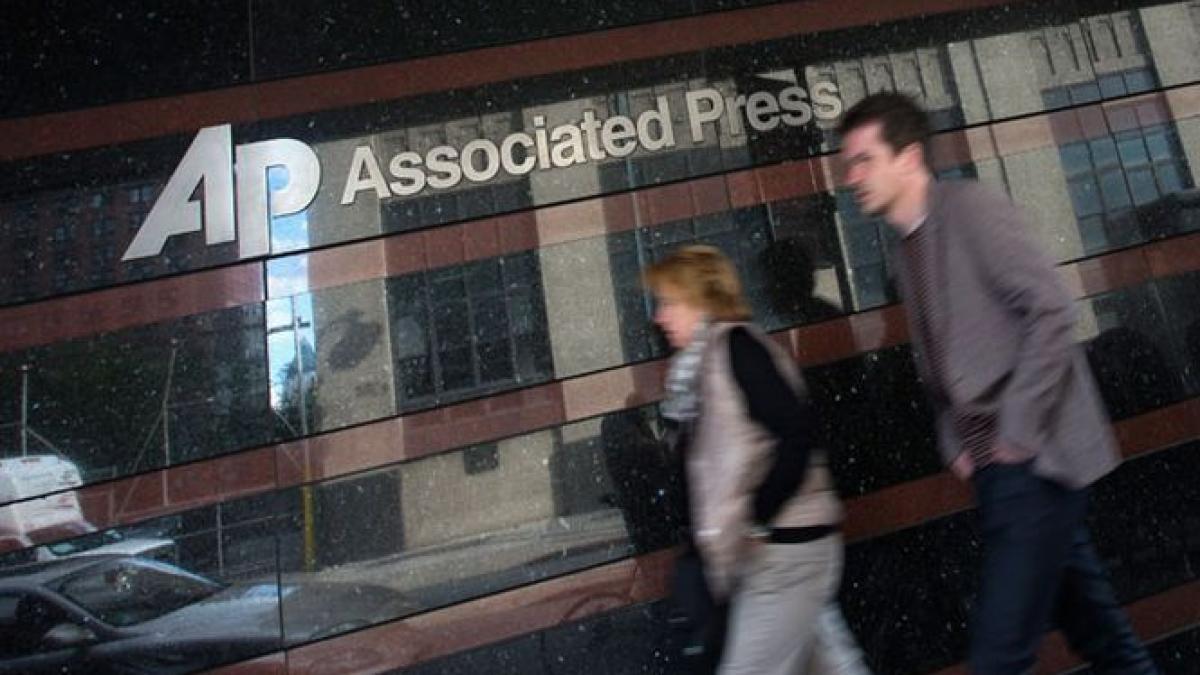 reporterii associated press au fost filati de departamentul de justitie american