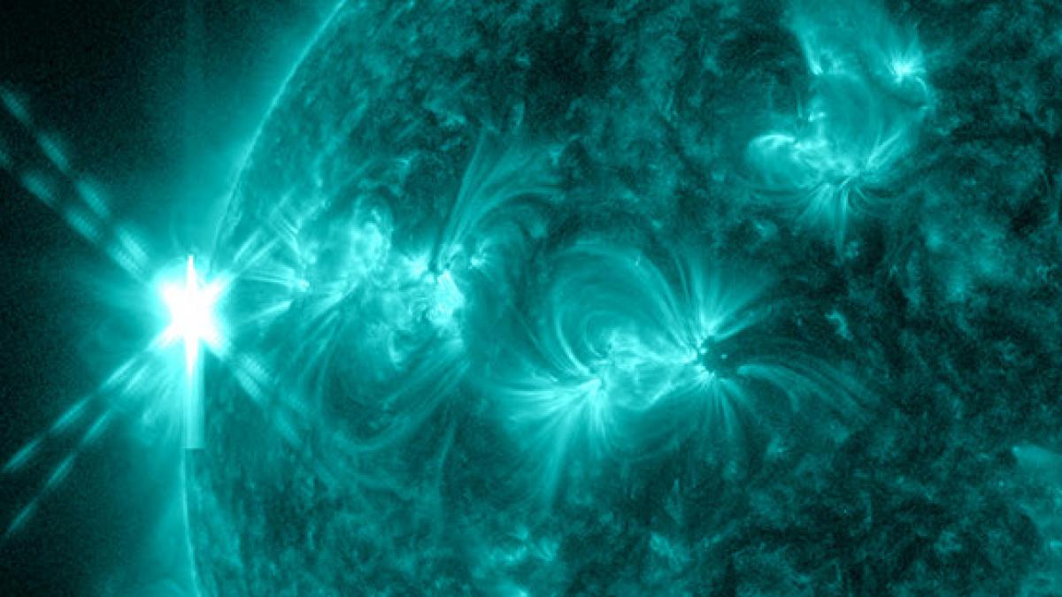 Spectacolul impresionant oferit de Soare. Două explozii solare s-au produs în ultimele 24 de ore
