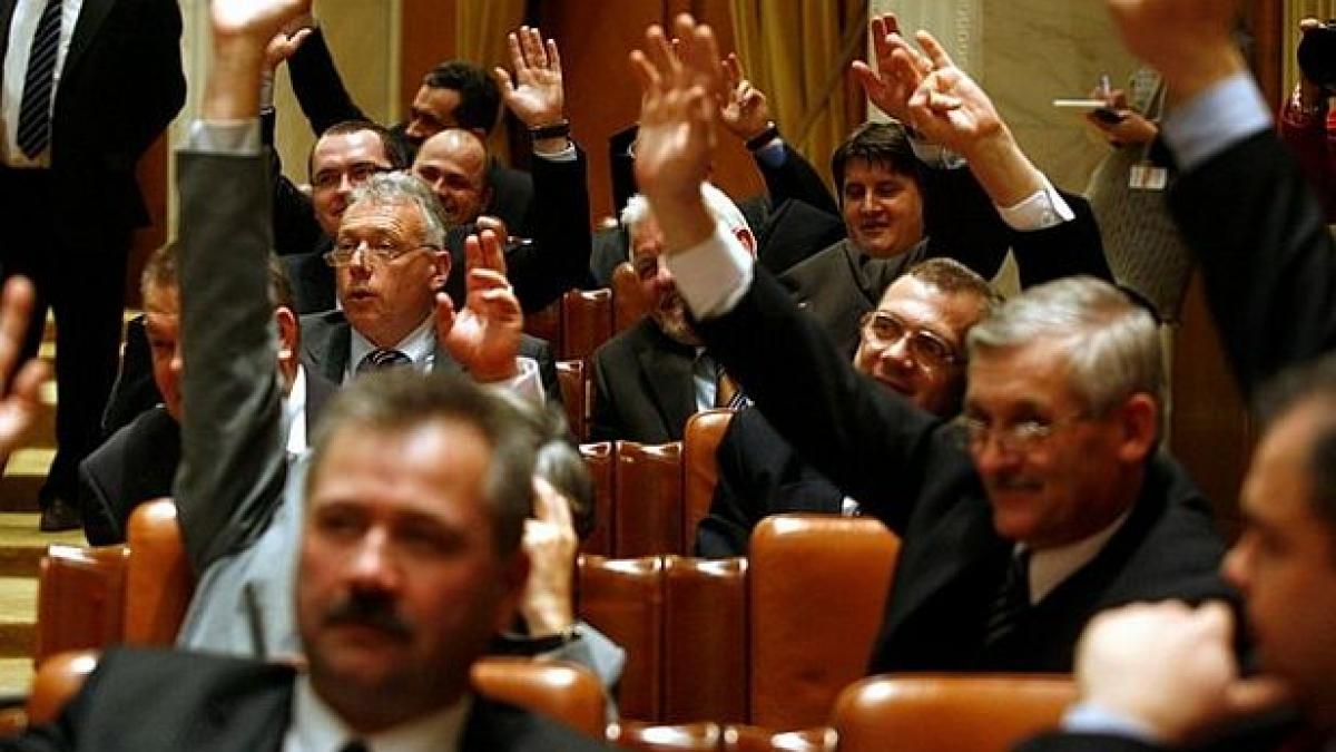 propunerea udmr pentru modificarea constitutiei romania sa nu mai fie stat national iar constitutia