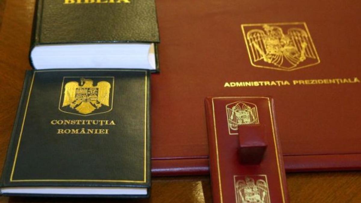 principalele propuneri pentru schimbarea constitutiei explicate de coordonatorul forumului