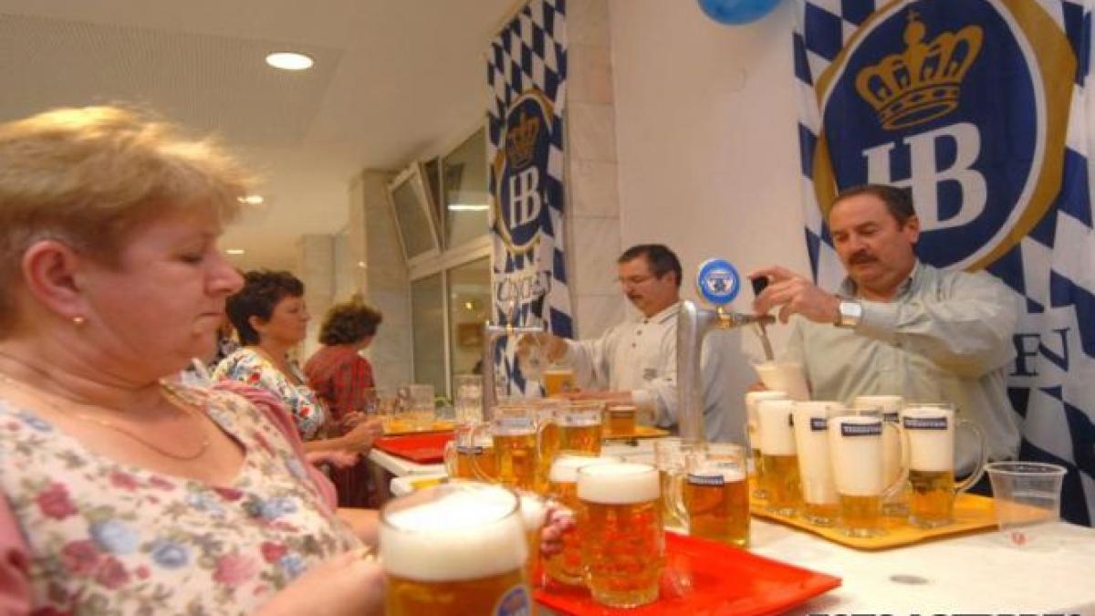 asociatia berarii romaniei romanii au consumat 18 8 milioane de hectolitri de bere in 2012