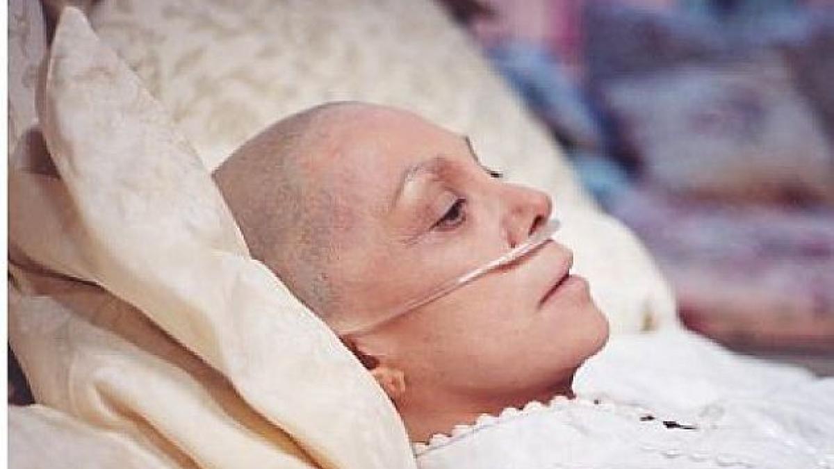 bolnava de cancer a ramas fara pensie pentru ca s a insanatosit metoda umilitoare practicata de
